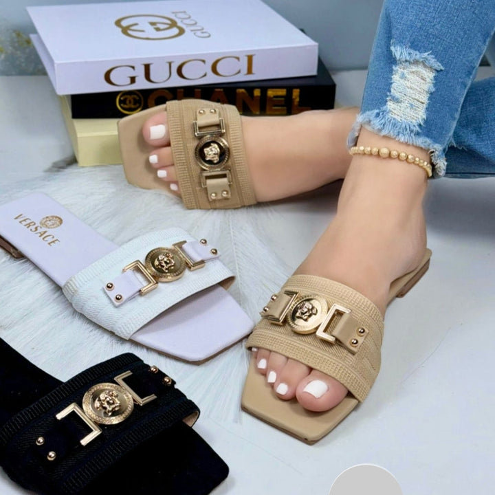 Sandalia Plana Ref. Gucci Moneda Glamure Esencia